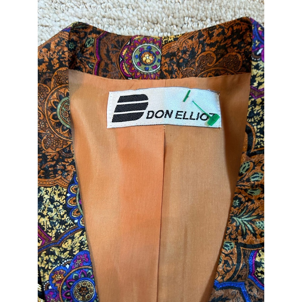 Vintage Don Elliot Skirt Suit Textured Trim and Buttons Size 8 - Picture 5 of 6